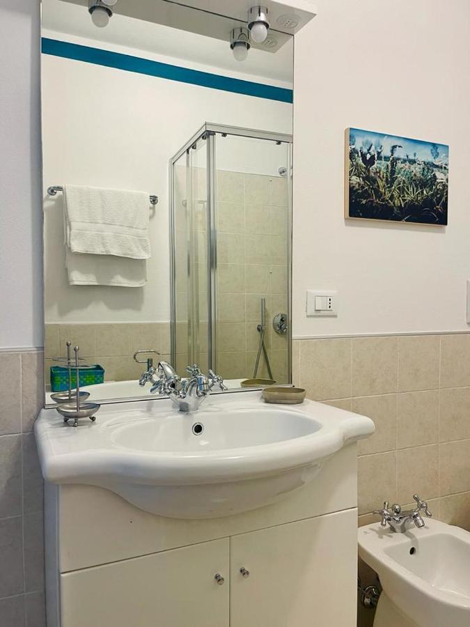 Miralago Casa Vacanze Riva di Solto Ngoại thất bức ảnh