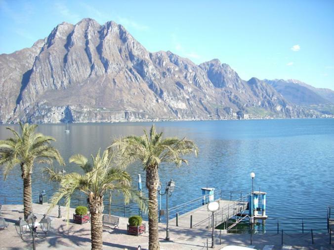 Miralago Casa Vacanze Riva di Solto Ngoại thất bức ảnh